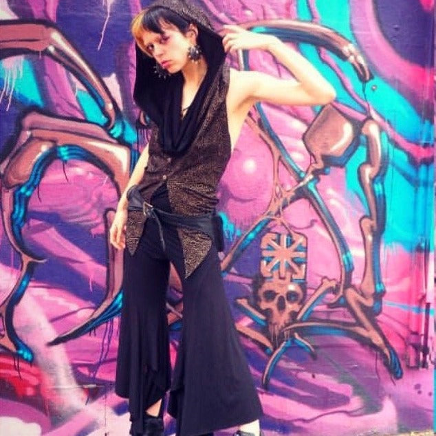 Shipibo Black & Gold Vest