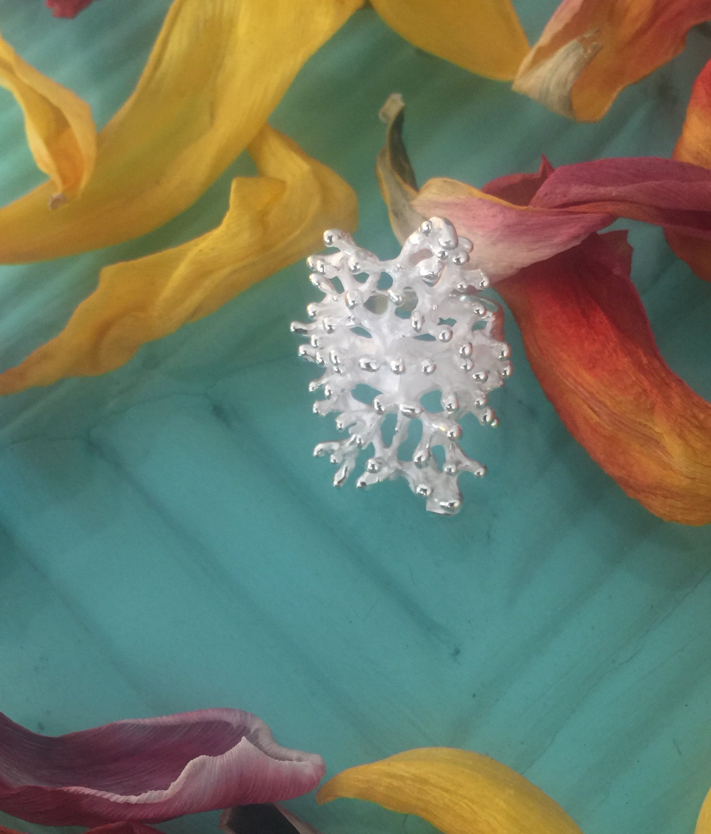 Silver Ring in Coral Shape Women Jewelry