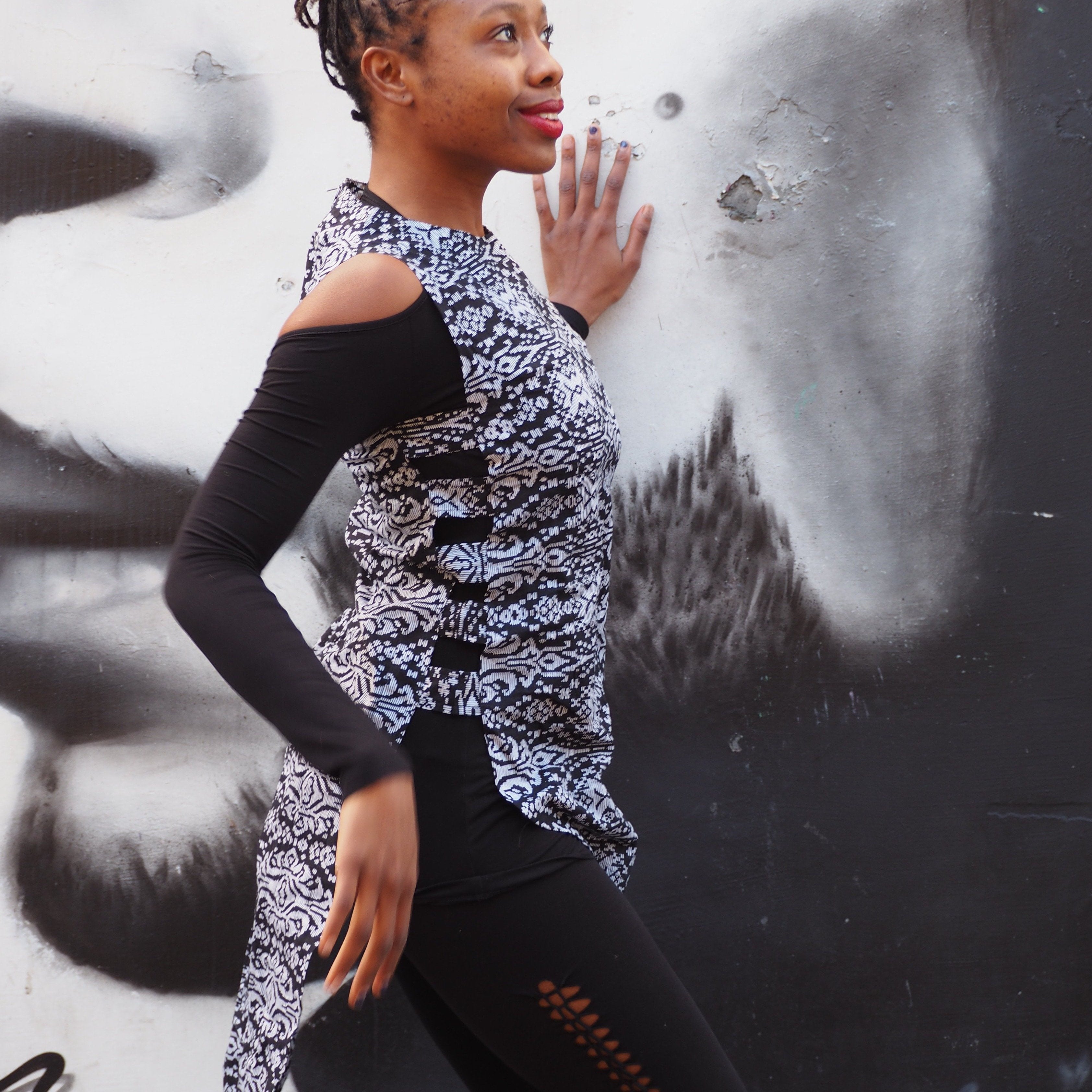 Distopia Dress Tunic (black n white)