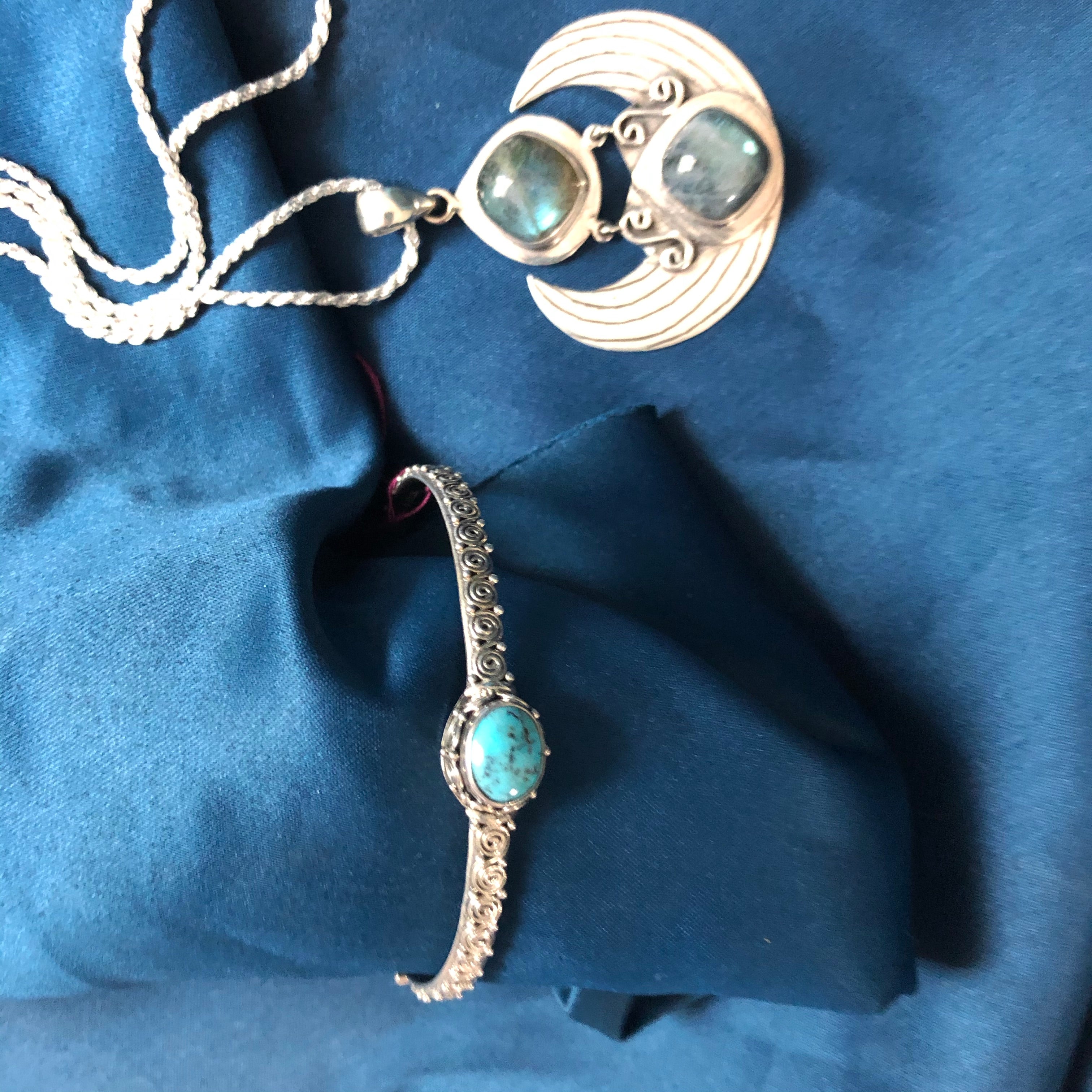 Luna Atlantica Set -  Bracelet and Necklace with Silver Chain